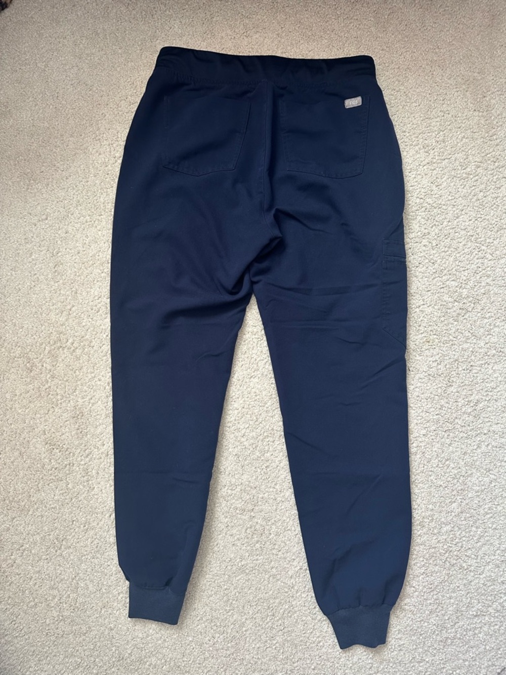Figs Women’s Zamora Navy Jogger Scrubs with Gray Drawstring Size Small - Picture 4 of 5